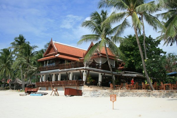 Discover UK Cruises With Engaging Lectures on British Literary History